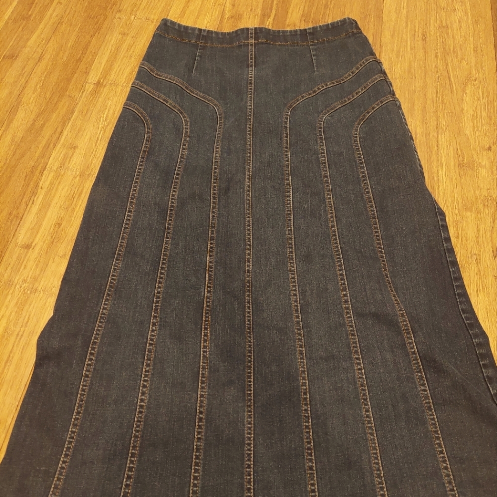 Denim skirt